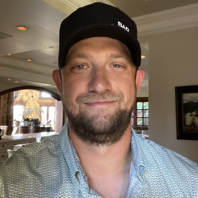 Bio_Pic_DrewMewes_20260115